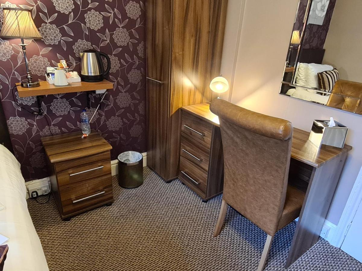 The Penkelie Otel Southport Dış mekan fotoğraf