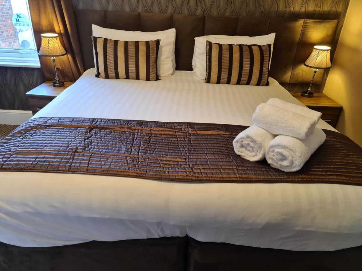 The Penkelie Otel Southport Dış mekan fotoğraf
